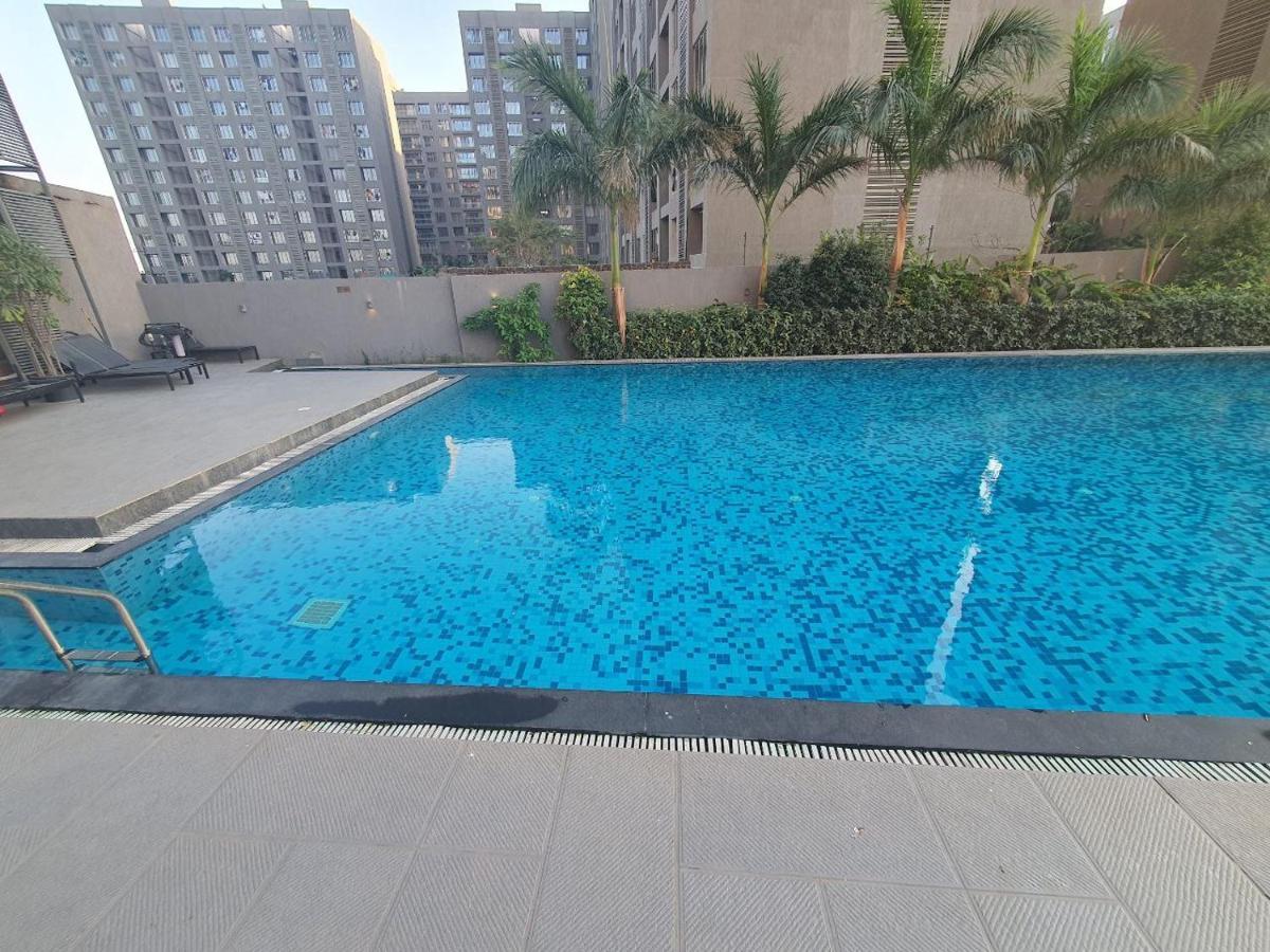 Weekend Address Managed By P.C Homes Сурат Экстерьер фото